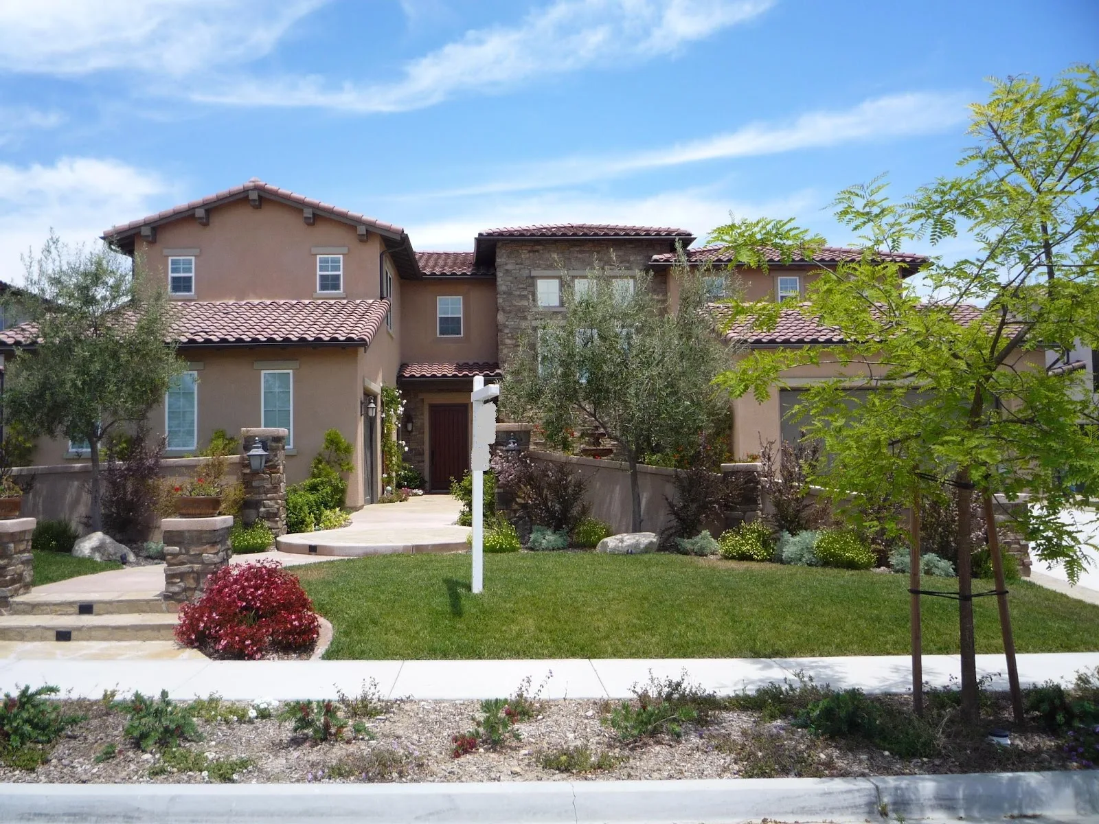 Why New Builds Are Not Getting Occupied in Los Angeles (and What Owners Can Do Now)