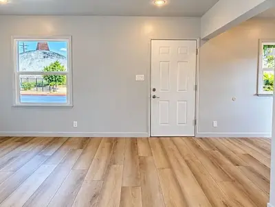 1346 W 107th St, Los Angeles, CA 90044 - photo 4