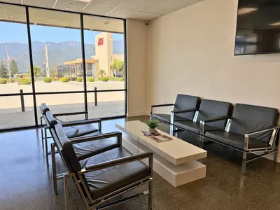 3061-3075 Foothill Blvd La Crescenta, CA 91214 - photo 5
