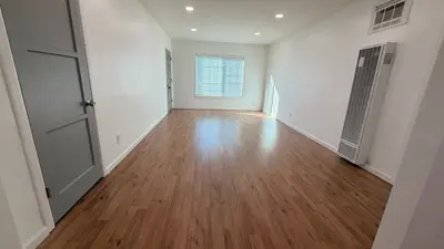 202 N Locust St. apt 9 - photo 8