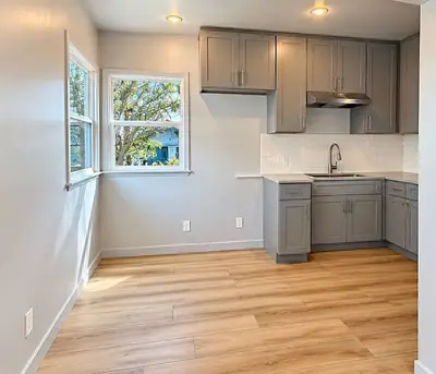 1346 W 107th St, Los Angeles, CA 90044 - photo 6