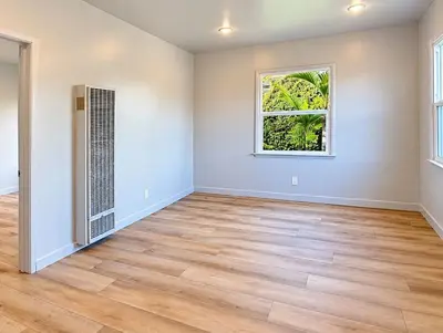 1346 W 107th St, Los Angeles, CA 90044 - photo 3