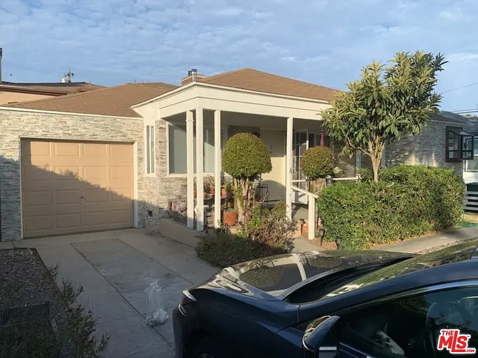 3866 Bentley Ave APT B, Culver City, CA 90232 - Photo 1