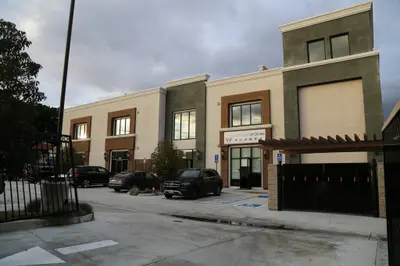 2956 E Colorado Blvd Pasadena, CA 91107 - photo 8