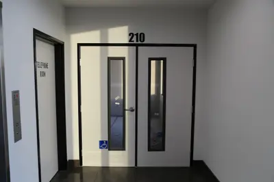2956 E Colorado Blvd Pasadena, CA 91107 - photo 3